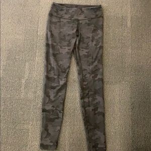 Lululemon Black Camo Legginggs